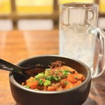 大衆酒場 もんろう - 自家製モツ煮込み