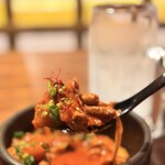 大衆酒場 もんろう - 自家製モツ煮込み