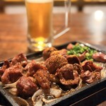 大衆酒場 もんろう - 鉄板盛り合わせ3種