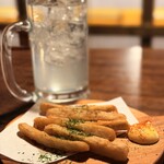 大衆酒場 もんろう - ごぼうの唐揚げ