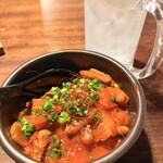 大衆酒場 もんろう - 自家製モツ煮込み