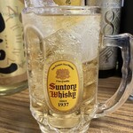 立呑み処 入部酒店 - 角瓶ハイボール