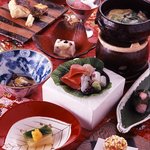 郷土料理仲むら - 春の会席一例