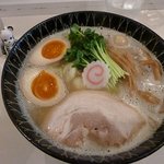 醤油らーめん＋味玉