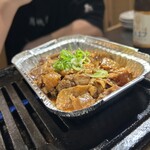 大衆焼肉ホルモン にくさわ 本店 - 