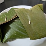 ファミリーケータリン - バナナの葉包み