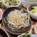 小料理屋 そのへん - そのへんの自然派ワンプレートランチ（小鉢16種）　11.春雨