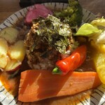 狛犬 hug me - 野菜5種　山椒豚キーマとチキンスープカレー