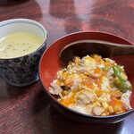 鳥好 - 親子丼、スープ