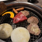 黒毛和牛 尾張牛 焼肉ゆたか - 
