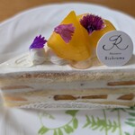 Patisserie Richroma - 柿のショートケーキ