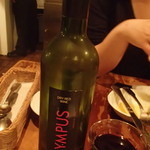 Bistro ひつじや - OLYMPUS DRY RED（キプロス産・赤）