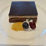 フォレスティーユ精養軒 - チョコレートケーキ