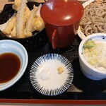 手打ちそば きた戸 - 蕎麦湯は透明系です