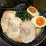 濃厚とんこつ 金沢家 - 