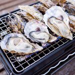 BACK YARD Brooklyn Park Yokohama - 牡蠣