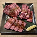 炭火燒肉・內臟 Kociya - 本日のプレミアムセット（ざぶとん・上カルビ・上ロース）
                        5,500円