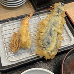 揚げたて天ぷら から天 - 