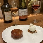 Aux Delices de Dodine - カルヴァドス/シェリー酒/タルトタタン :カルヴァドスあるの珍しい！嬉しい！散々飲んで食べたあと、デザートまで驚きがあるのはいいよね