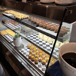 海鮮ブッフェダイニング 銀座八芳 - 