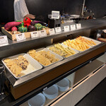 海鮮ブッフェダイニング 銀座八芳 - 