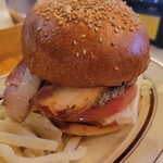 ムースヒルズバーガー - 