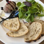 TRATTORIA PIZZERIA 207 葉山本店 - 