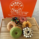 Randy’s Donuts 新宿イイトルミネ店 - 