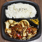 キッチンオリジン - 料理写真:４種の醤仕立て！回鍋肉弁当～１日に必要な野菜の１／２使用（６４６円）２０２５年１１月