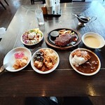 ステーキのあさくま - 料理写真:今日は『肉の日』フェアーで
最大サーロイン50%増量になっていて
最大限66%増量の一番お得になるメニューである
サーロインステーキ（180g→300g）3,861円
（サラダバー付き）を注文してみた