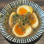 肉豆冨とレモンサワー 大衆食堂 安べゑ - 麻薬玉子 438円！