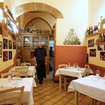 Trattoria del Moro Aronne - 店主が笑顔でお出迎え〜♬