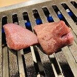 新宿焼肉芝浦ホルモン - レバー焼き