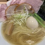 塩らーめん専門店 くじら - 料理写真: