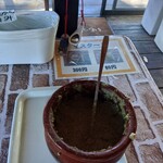 ミート工房かわば - マスタードと山葵の混合　ツーンと鼻に抜ける辛さ　浸けすぎ注意