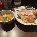 東京 グルメ ラーメン 人気 店 冬 麺屋武蔵 新宿店