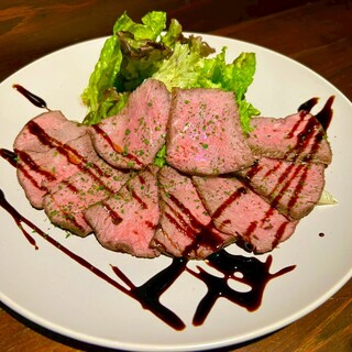 es Café Bar & Beauty Salon_2