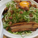 麺屋しずる - 料理写真: