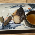 炭火割烹 蔓ききょう - 焼き魚(サワラ)