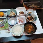若松屋旅館 - 朝食です。