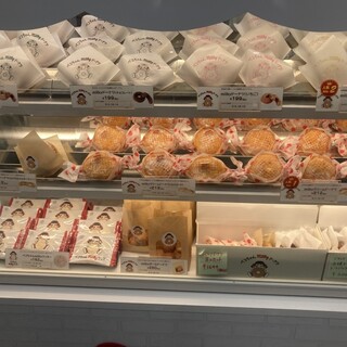 口コミ一覧 : ペコちゃんmilkyドーナツ 博多バスターミナル店 - 博多