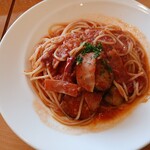 ターボラ ディ ジロ - ナスとベーコンのアラビアータ