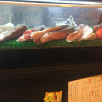 呑み食い処 匠や - 伊勢海老がいた。