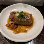 粉ひで - お通しの揚げ豆腐も旨い。