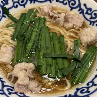 博多醤油ラーメン 月や_0