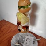 浅煎りコーヒーと自然派ワイン Typica - 