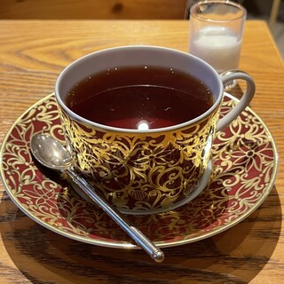 炭火焙煎珈琲 凛 east+_1