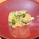 L.A.F - ズワイガニ ブロッコリー スパゲッティーニ