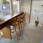 レピドー 松風町店 - イートイン席