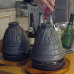 ニュー貝殻荘 - 蒸し牡蠣のウォッカ　フランベ　ガスパチョのソースを添えて